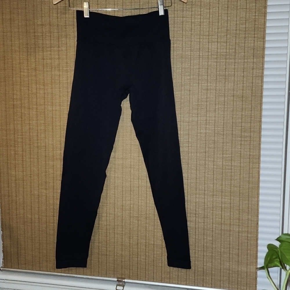 NWOT Booty Shaping Legging